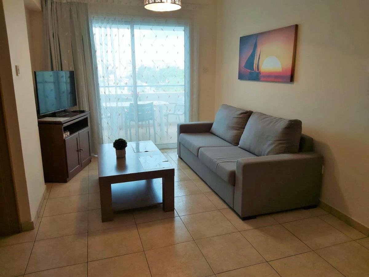 403 Apartment Carisa Artemis Court Larnaca Exterior foto